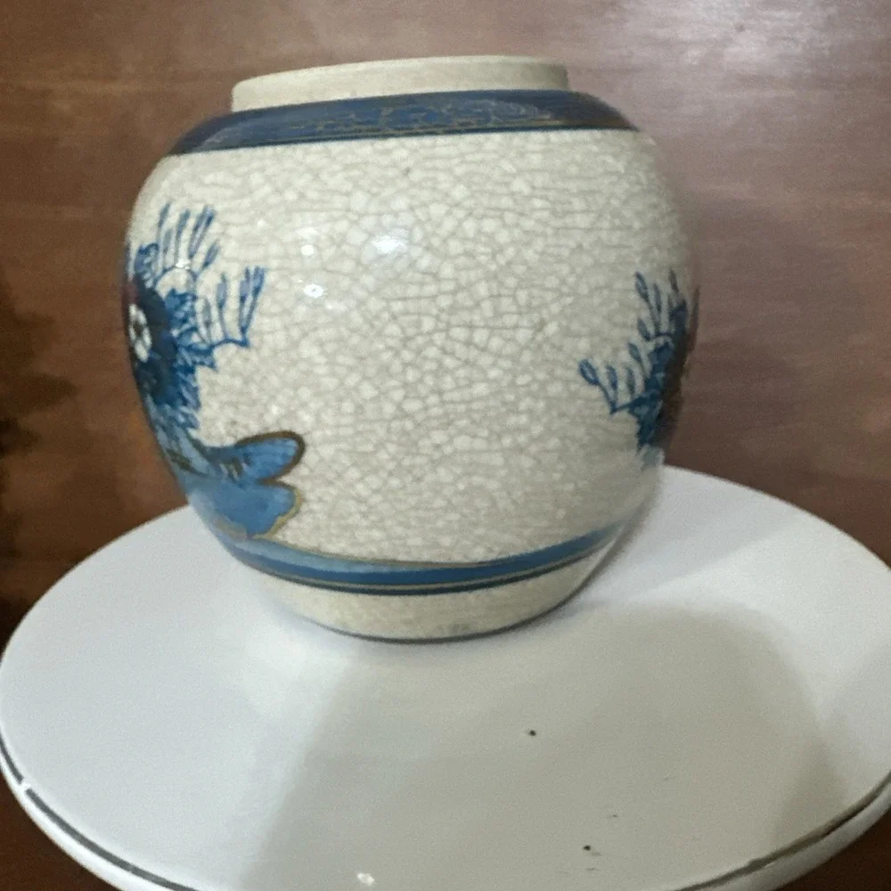 Vintage Kutani Ginger Jar Floral with Peacock No Lid 5
